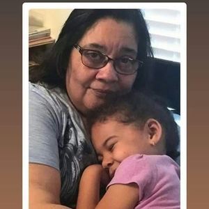 Meet your Posher, Lidia